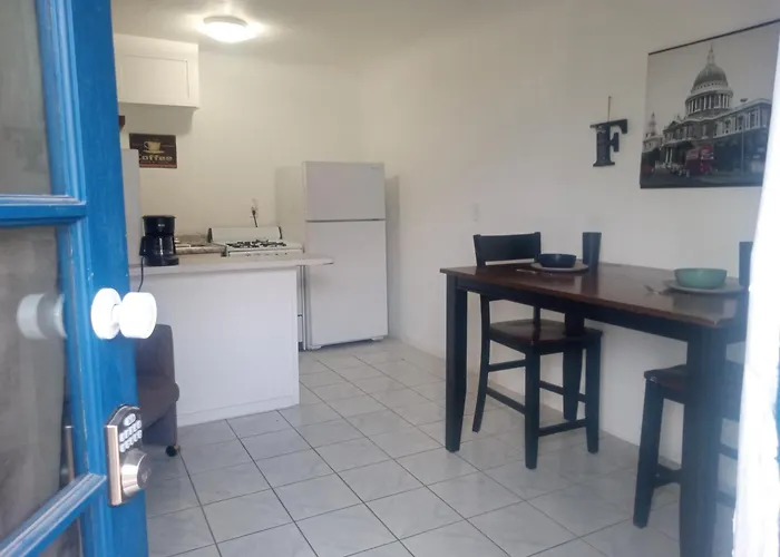 Historical Cozy Blue In The Heart Of Downtown Phoenix